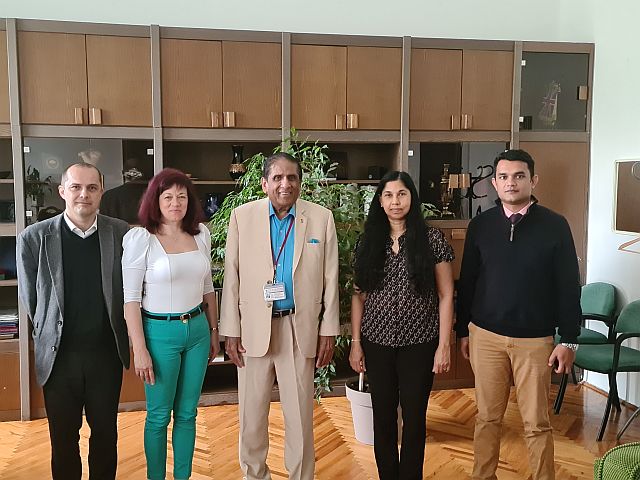 A Sri Lanka-i delegáció tagjai és az EJF vezetősége.