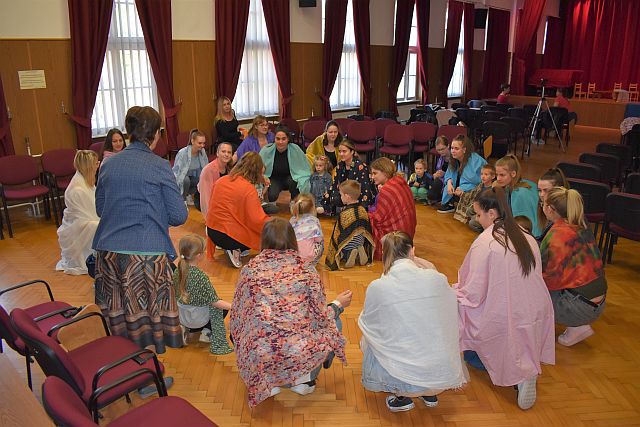 A Süni csoport látogatott a főiskolára.