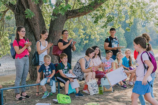 Játék a Duna mentén