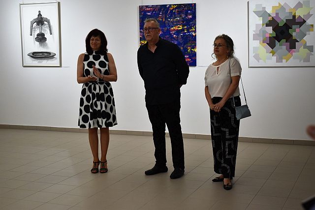 A kiállítás megnyitója.