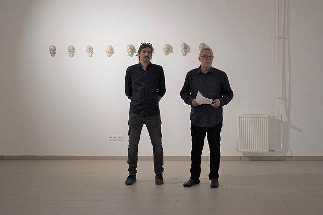 Kiállításmegnyitó.