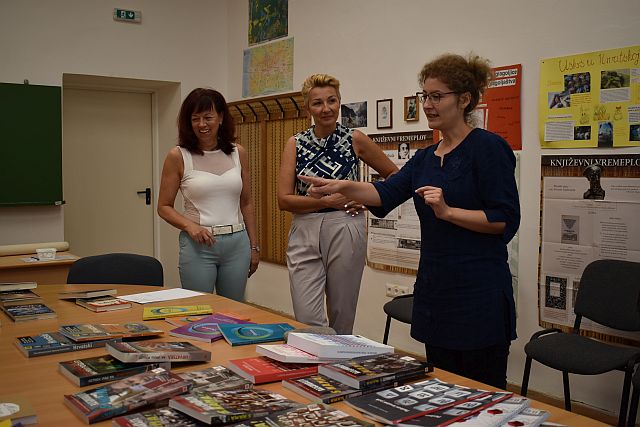 A könyvek megtekintése.