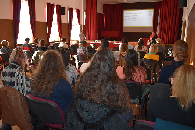 A NeuroHarmónia Fejlesztő Központ előadása.
