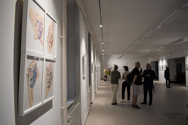 Kiállításmegnyitó.