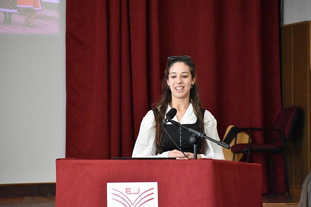 Csapó Zsófia II. évfolyamos tanító szakos hallgató bemutatója.