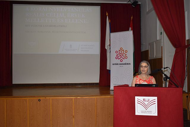 Nikolov Marianne plenáris előadást tartott.
