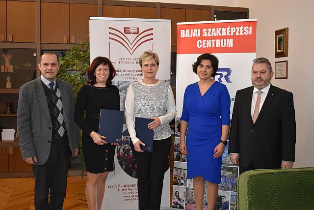 Az együttműködő felek.