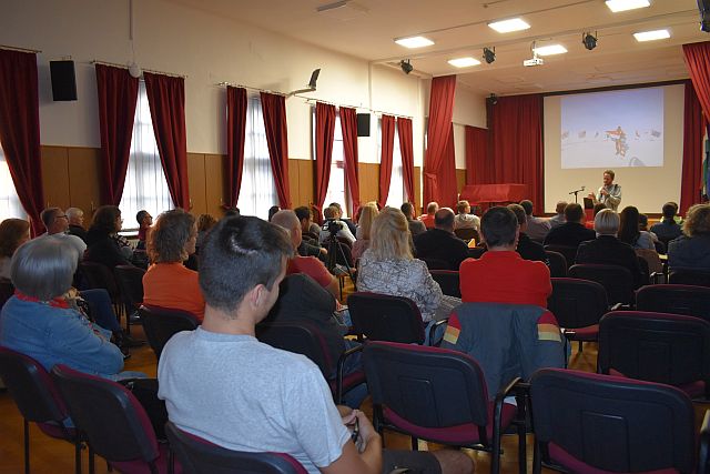 Nagy érdeklődés övezte az előadást.