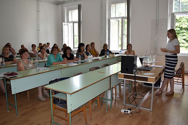 Zajlik a munka a horvát szekcióban.