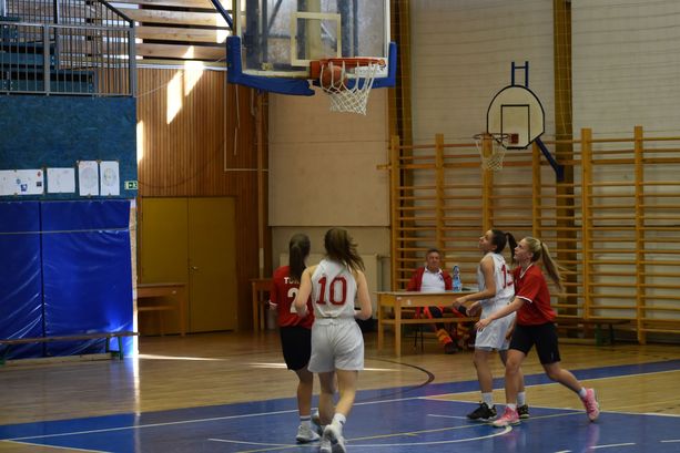 II. Eötvös Kupa a Dr. Pósta Sándor Sportcsarnokban.