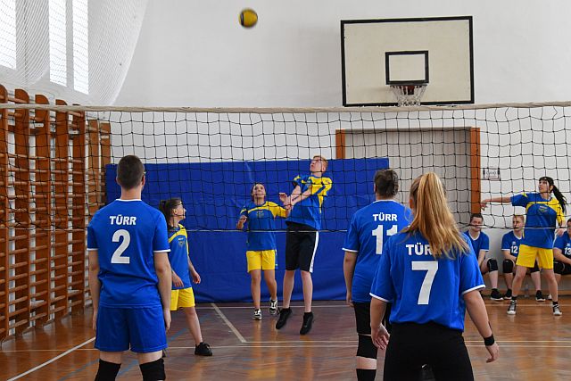 Röplabdatorna az EJF-en.
