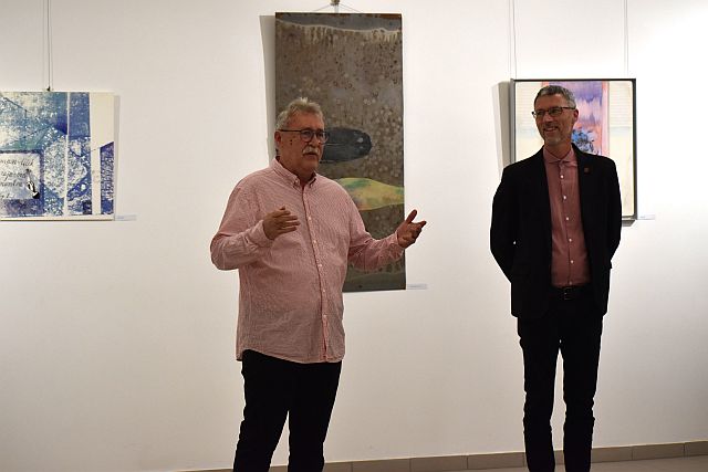 László János kiállításának megnyitója a Kortárs Galériában.