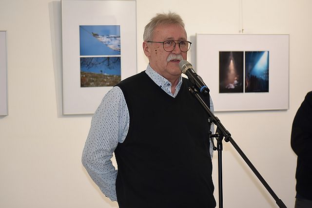 Dr. Marczin István a Kortárs Galéria kurátora.