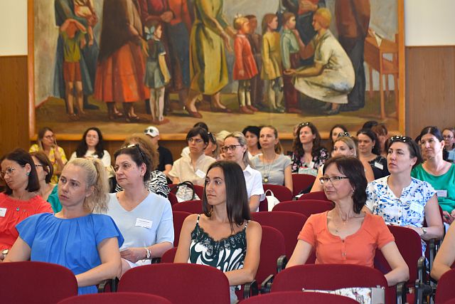 32. Nyári Akadémia az Eötvös József Főiskolán.