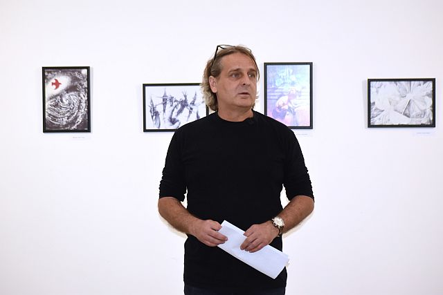 Kiállításmegnyitó és díjátadó ünnepség a Kortárs Galériában.