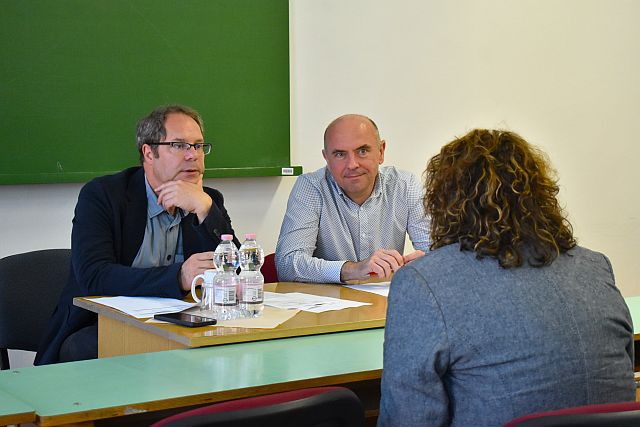 Alkalmassági vizsgák és motivációs beszélgetések az EJF-en.