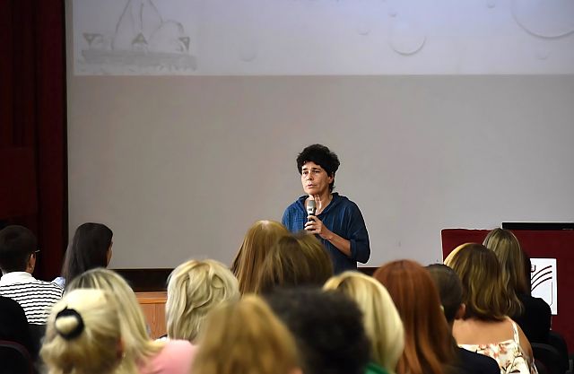 Prof. dr. Gyarmathy Éva tartott előadást az EJF-en.