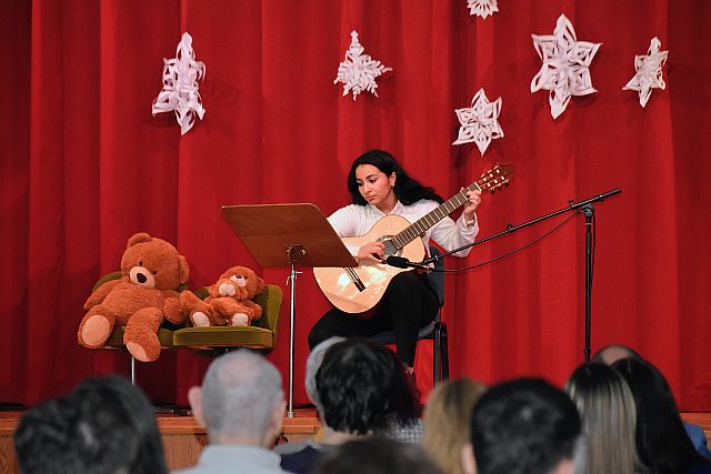 2025. évi karácsonyi műsor a főiskolán.