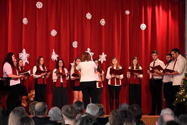 2025. évi karácsonyi műsor a főiskolán.