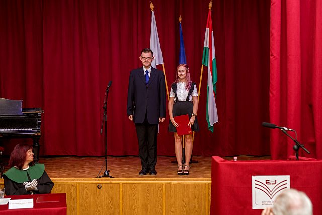 Dr. Kosóczki Tamás és Ördög Szimonetta.