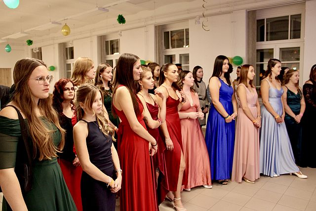 2025. évi gólyabál az EJF-en.