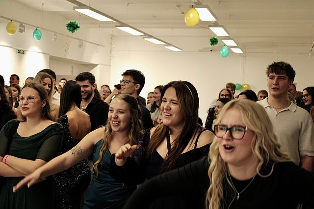 2025. évi gólyabál az EJF-en.