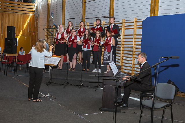 2025. évi nyári diplomaátadó ünnepség az EJF-en.