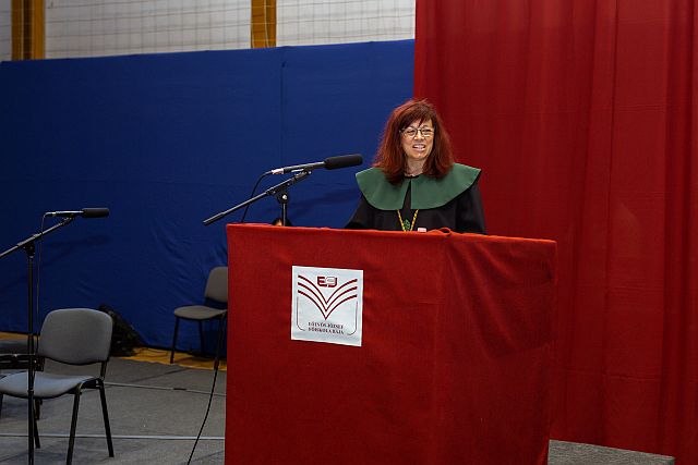 2025. évi nyári diplomaátadó ünnepség az EJF-en.