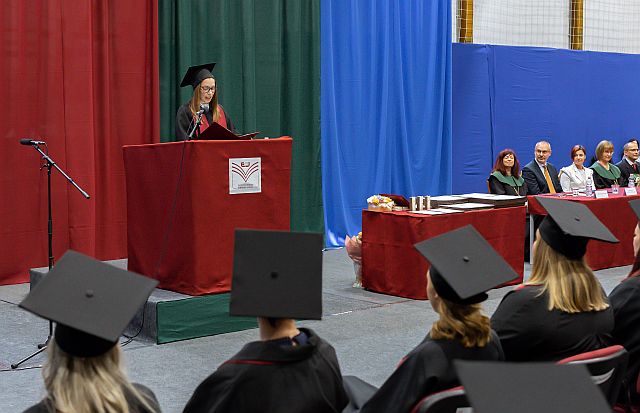 2025. évi nyári diplomaátadó ünnepség az EJF-en.