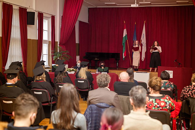 Hallgatóink műsorral készültek az ünnepségre.