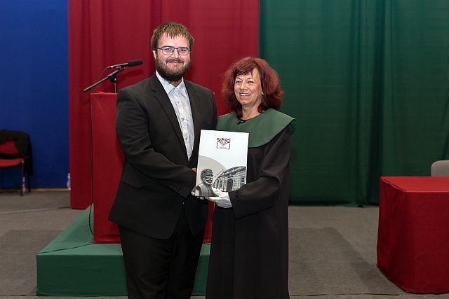 Tanévnyitó és díszdiploma-átadó ünnepség az EJF-en.