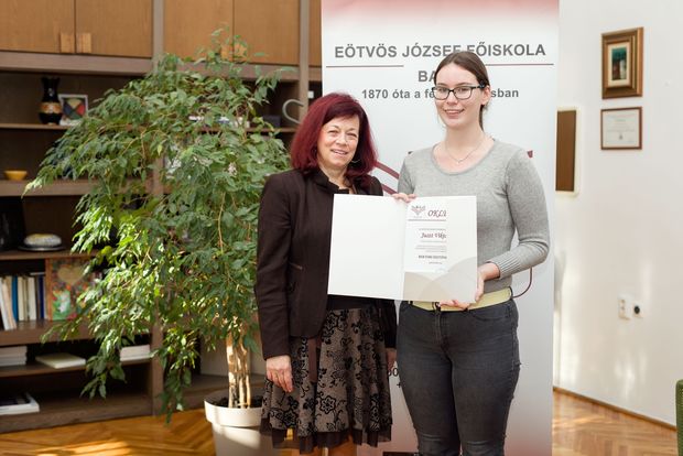 Juszt Viktória és dr. Szilágyiné dr. Szinger Ibolya.