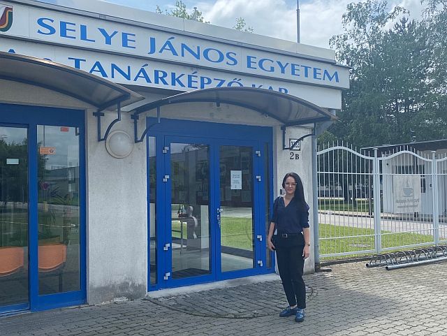 Huszár-Samu Nóra főiskolai tanársegéd