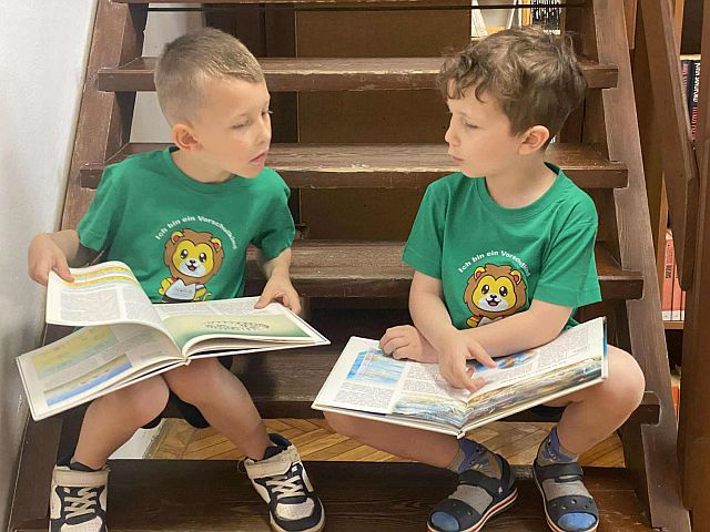 Óvodások látogatása az EJF-en.