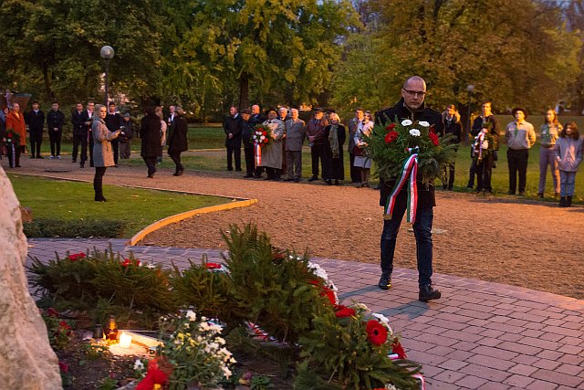 Dr. Paska mihály kancellár az október 23-ai városi ünnepségen.