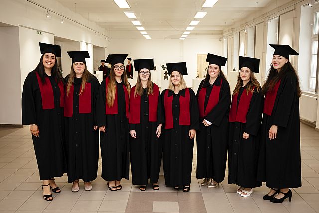 Nyári diplomaátadó ünnepség