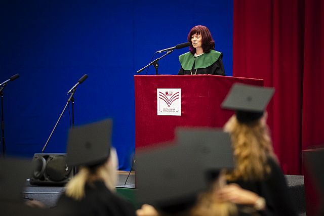 Nyári diplomaátadó ünnepség