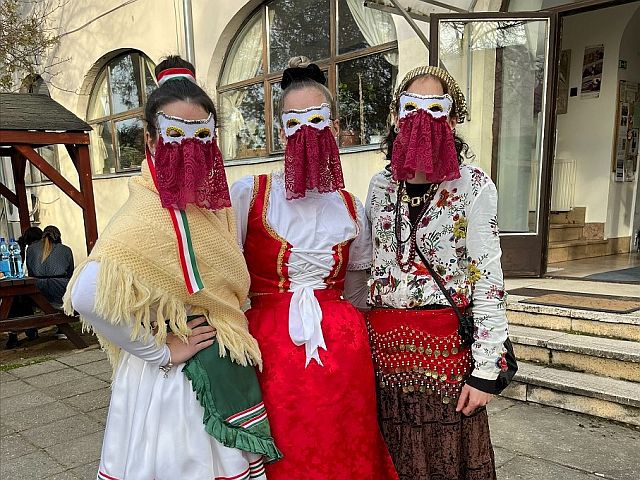 EJF-es hallgatók a Maszkajáráson