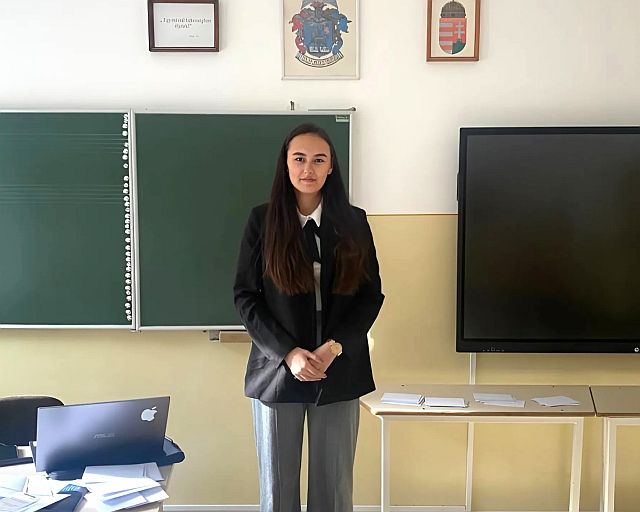  XXVI. Országos Anyanyelvi Tanítási Verseny Debrecenben.