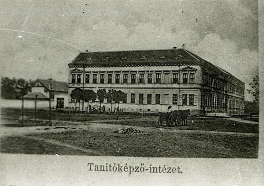 A Tanítóképző-Intézet korabeli fotón