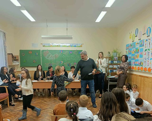 Hallgatói közreműködés a mesemondó versenyen